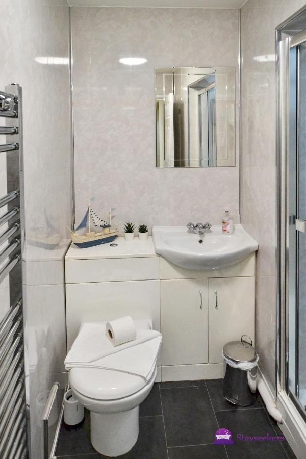 Station 1 Bed Apartment - Stayseekers Salisbury Zewnętrze zdjęcie