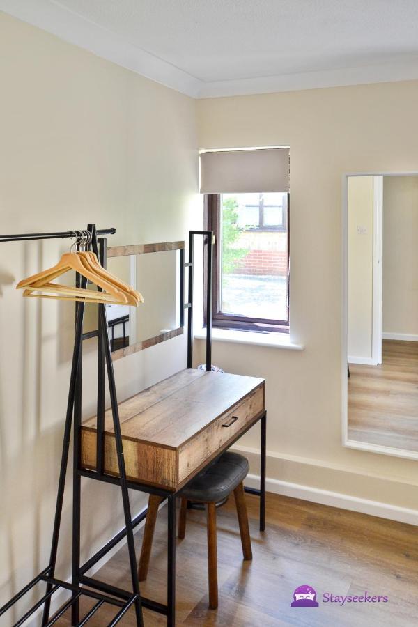Station 1 Bed Apartment - Stayseekers Salisbury Zewnętrze zdjęcie